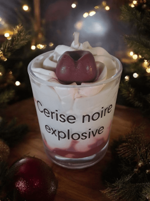 Bougie " Cerise Noire Explosive "