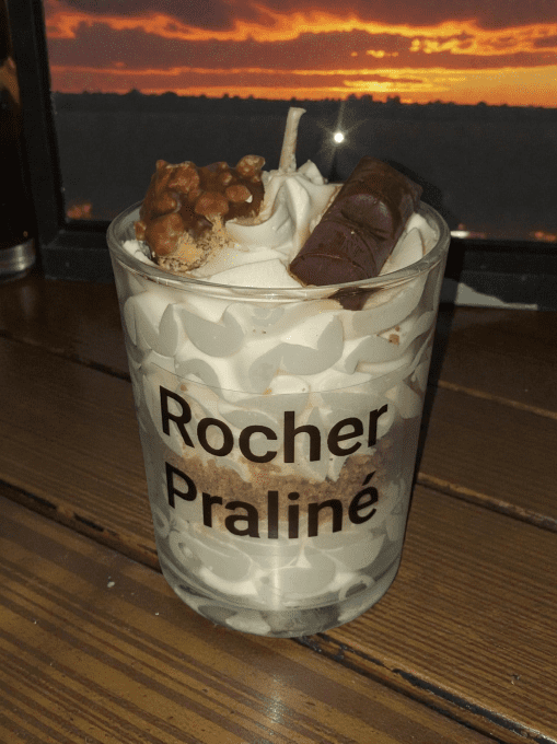 Bougie " Rocher Praliné " 